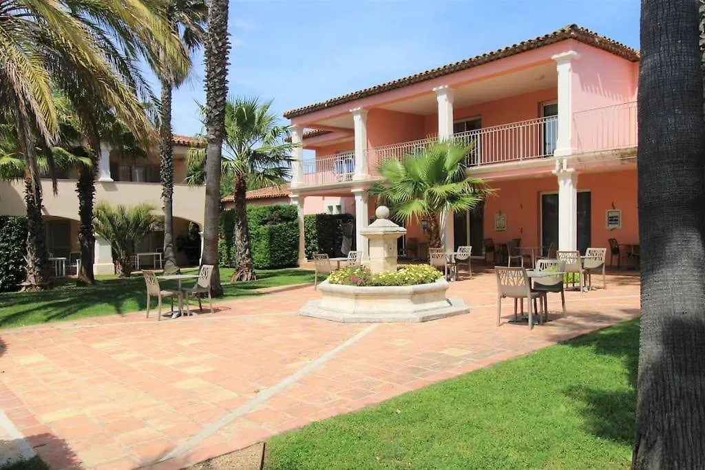 Grileg- Pour Des Vacances Ideales En Famille ! T2 Cabine Dans Residence Avec Piscine Chauffee Grimaud 0*,  Francie