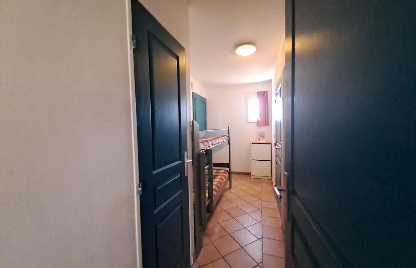 Grileg- Pour Des Vacances Ideales En Famille ! T2 Cabine Dans Residence Avec Piscine Chauffee Grimaud